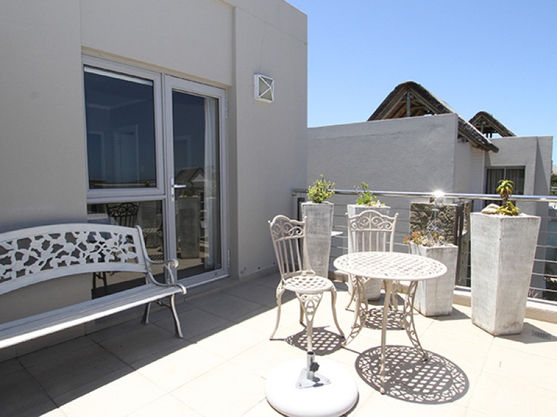 47 Thulana Hill
